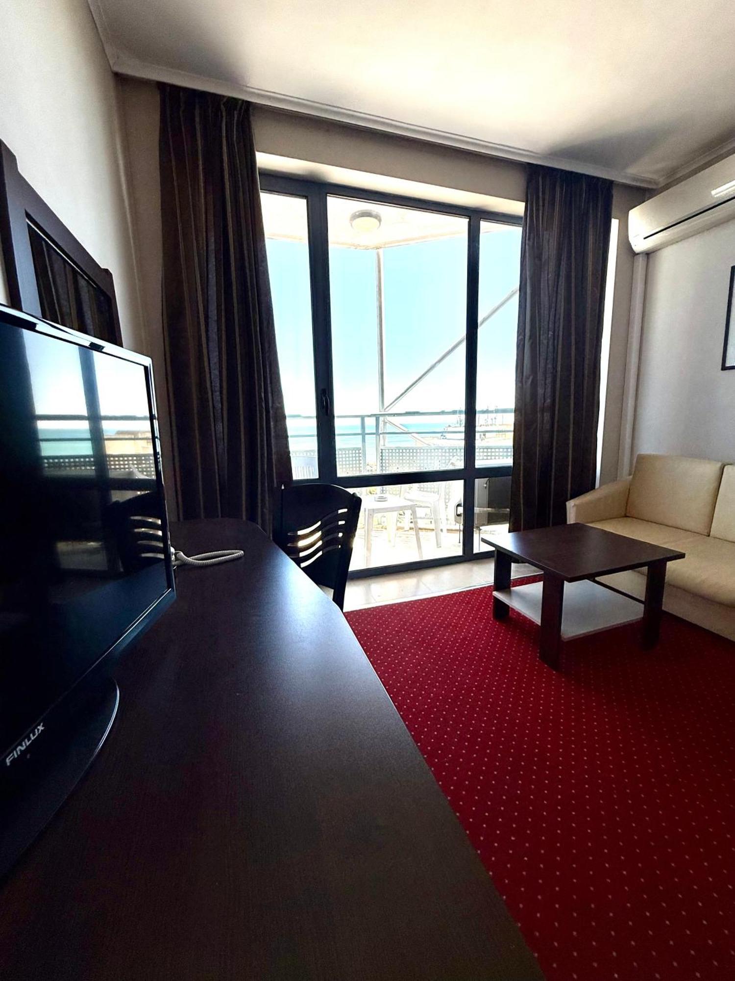 Hotel Rеgina Zlatni pjasătsi Eksteriør bilde