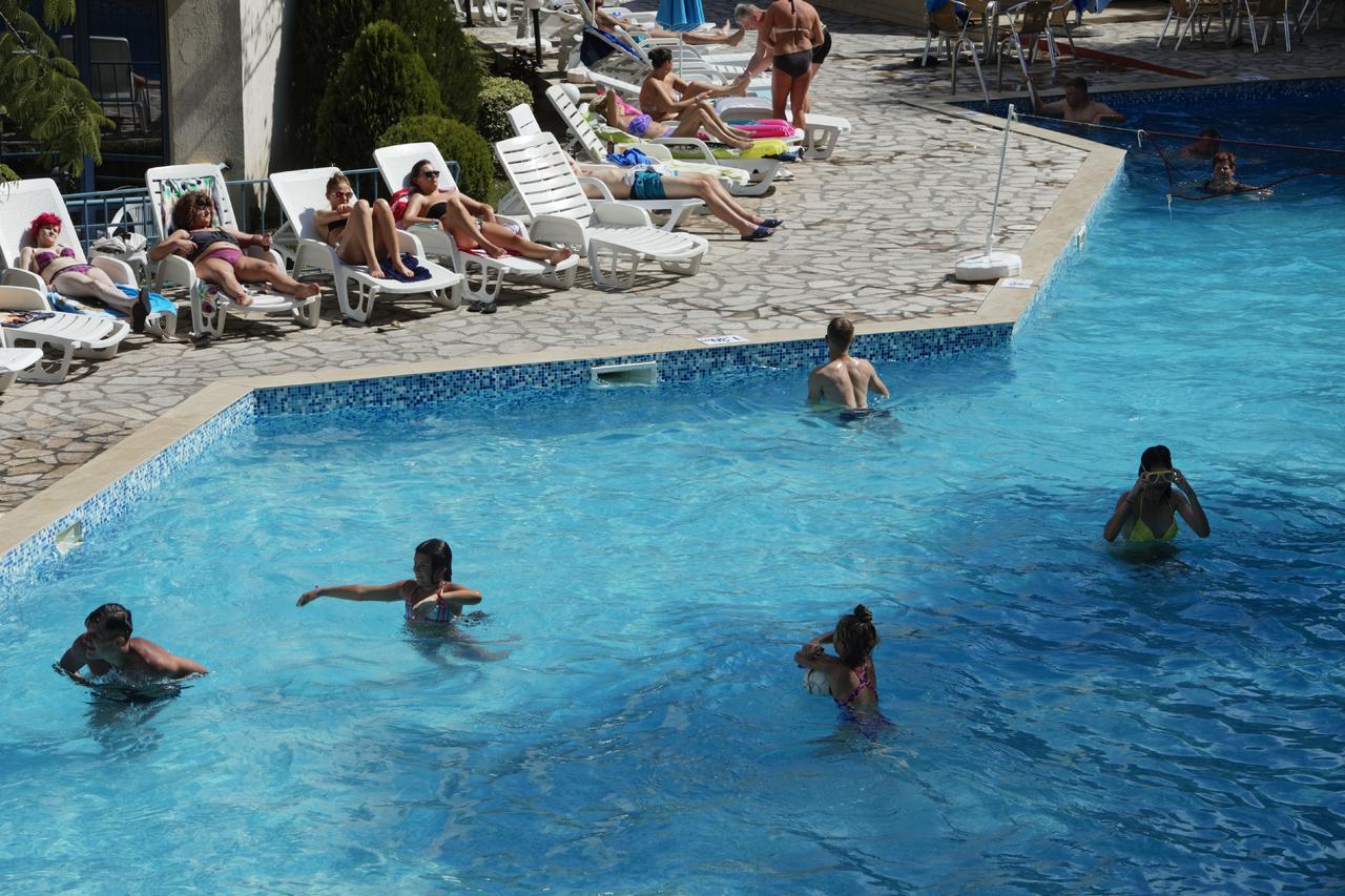 Hotel Rеgina Zlatni pjasătsi Eksteriør bilde